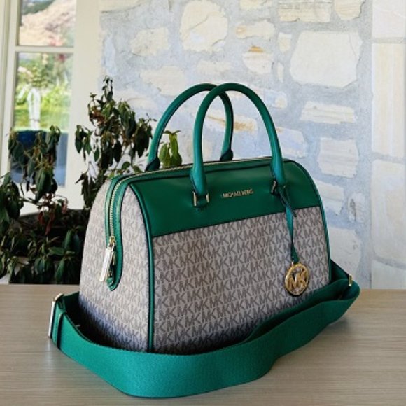 Michael Kors MEDIUM Travel DUFFLE Bag Satchel Leather/Coated Palmetto Green NWT - Picture 2 of 7